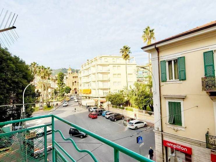 appartamento in vendita a Taggia