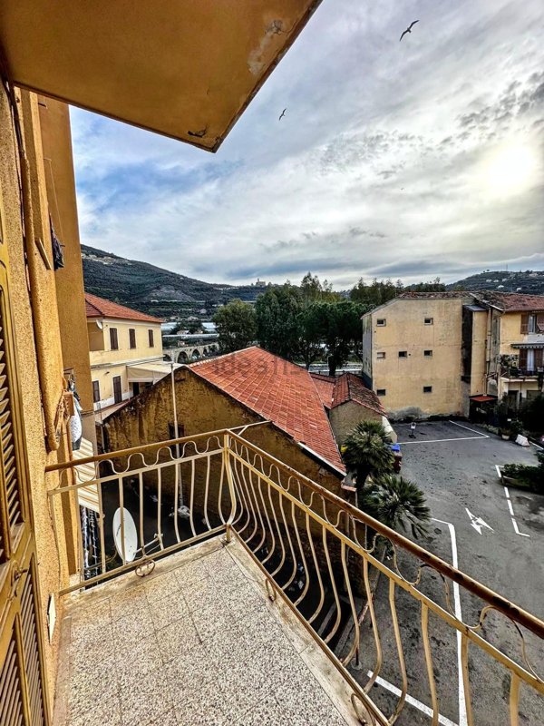 appartamento in vendita a Taggia