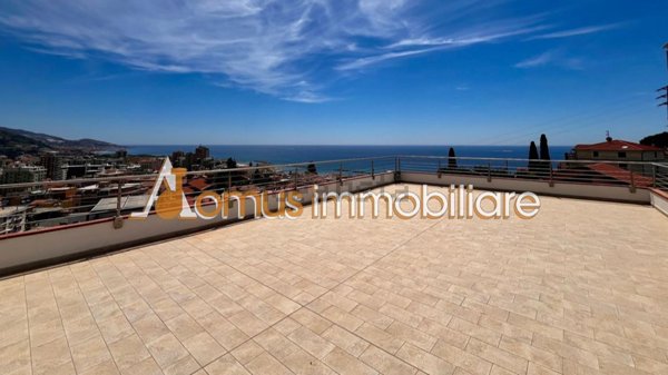 appartamento in vendita a Taggia