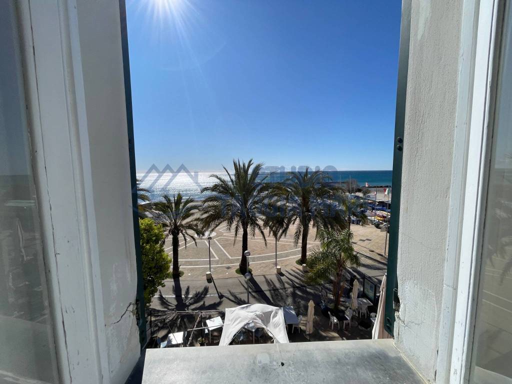 appartamento in vendita a Taggia