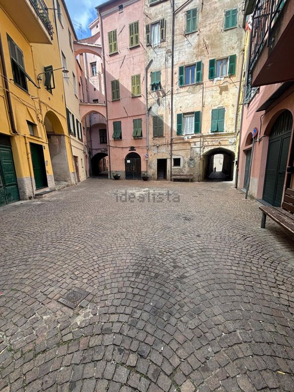appartamento in vendita a Taggia