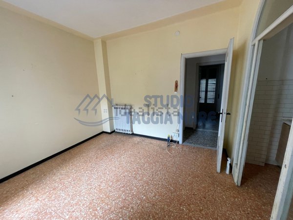 appartamento in vendita a Taggia in zona Arma di Taggia