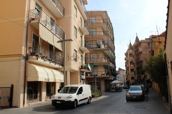 appartamento in vendita a Taggia