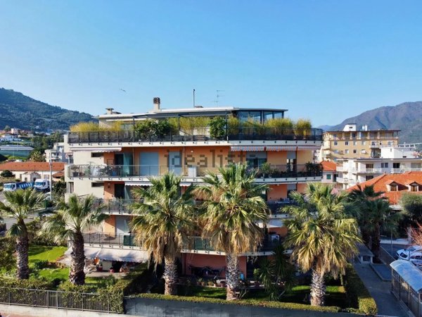 appartamento in vendita a Taggia