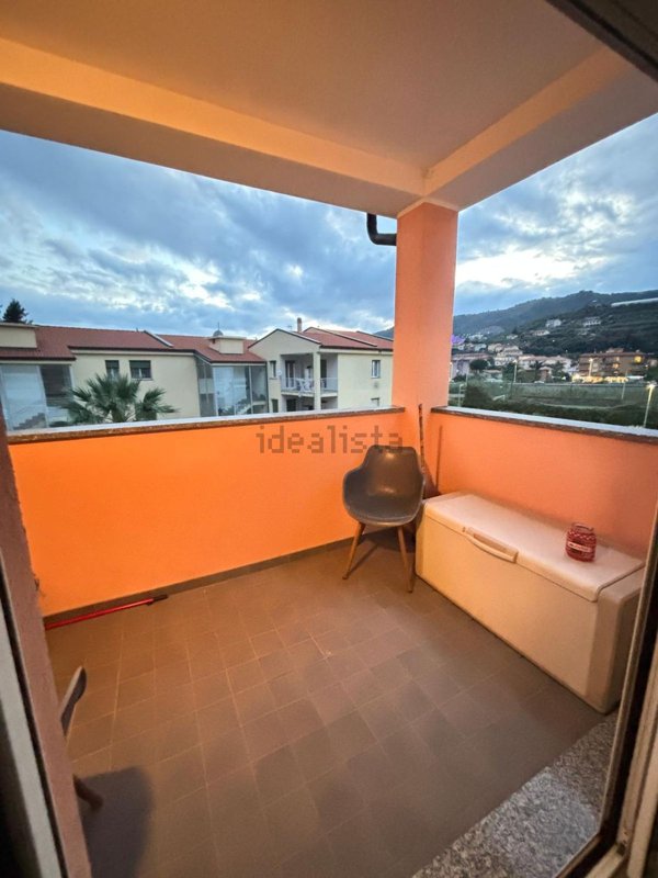 appartamento in vendita a Taggia in zona Borghi