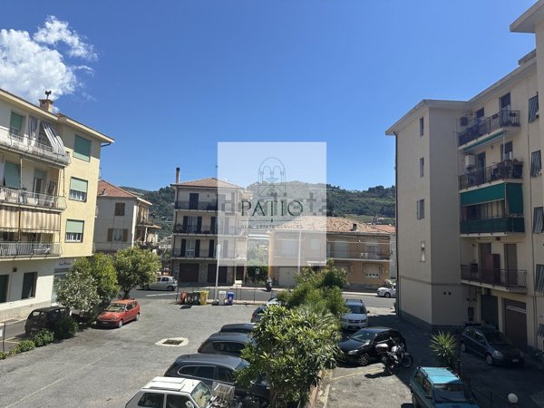 appartamento in vendita a Taggia in zona Levà