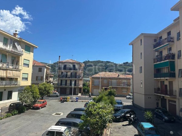 appartamento in vendita a Taggia in zona Levà
