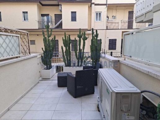 appartamento in vendita a Taggia in zona Arma di Taggia