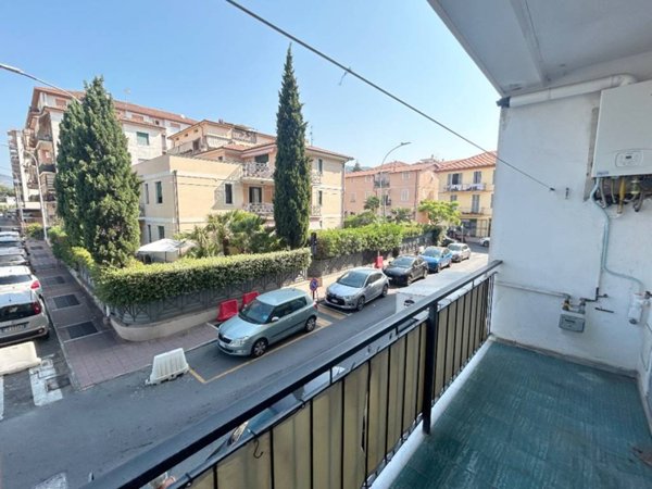 appartamento in vendita a Taggia in zona Arma di Taggia