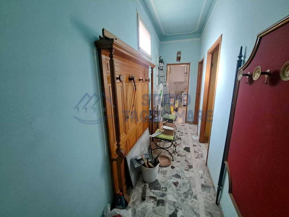 appartamento in vendita a Taggia in zona Levà