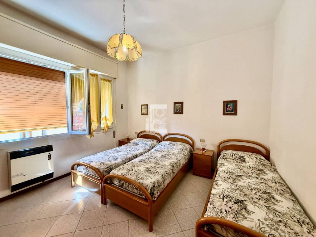 appartamento in vendita a Taggia in zona Arma di Taggia