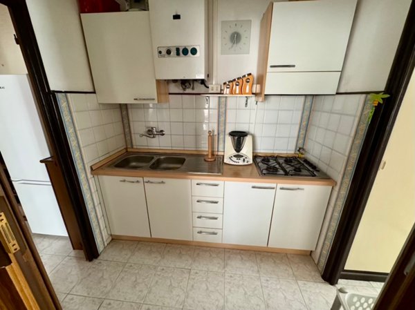 appartamento in vendita a Taggia in zona Arma di Taggia