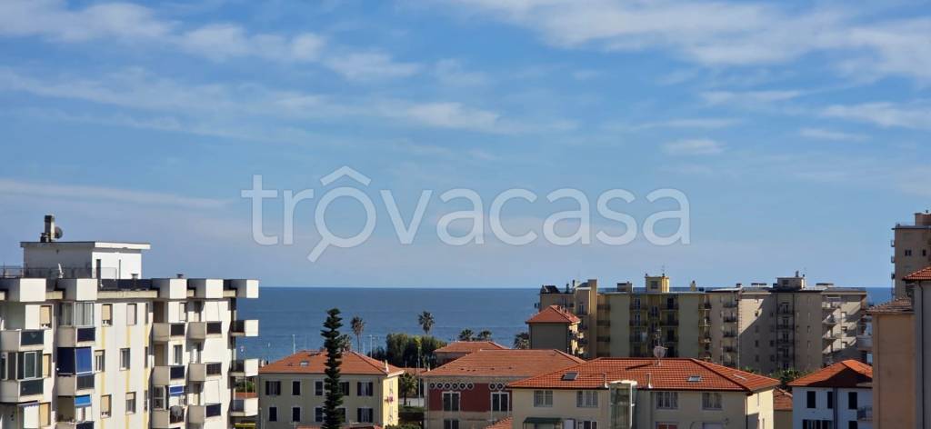 appartamento in vendita a Taggia in zona Arma di Taggia