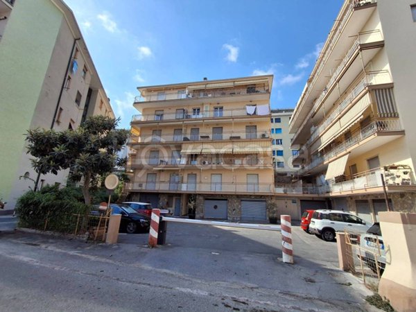 appartamento in vendita a Taggia in zona Arma di Taggia