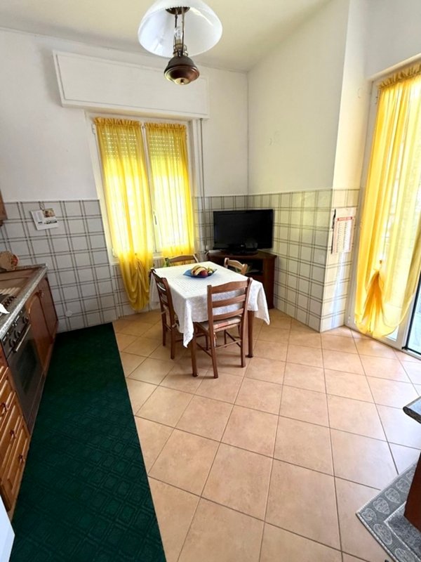 appartamento in vendita a Taggia in zona Arma di Taggia