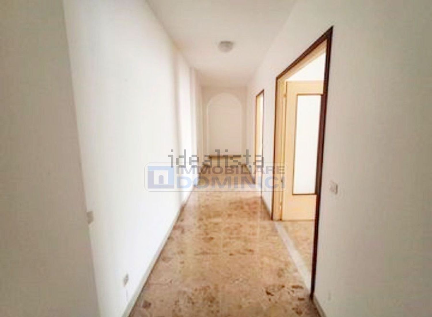 appartamento in vendita a Taggia in zona Levà