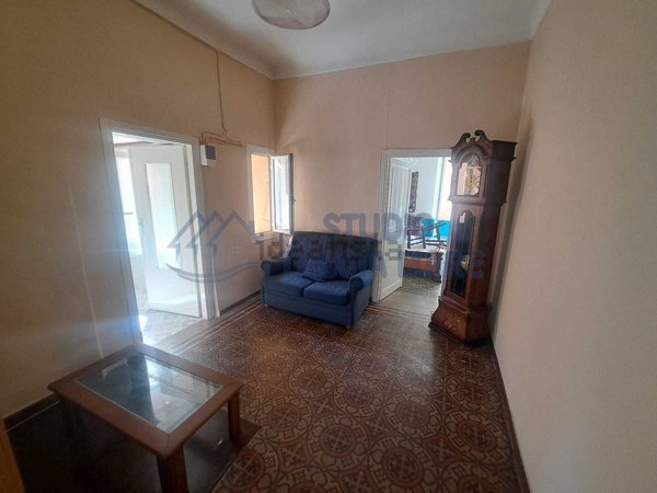 appartamento in vendita a Taggia in zona Arma di Taggia