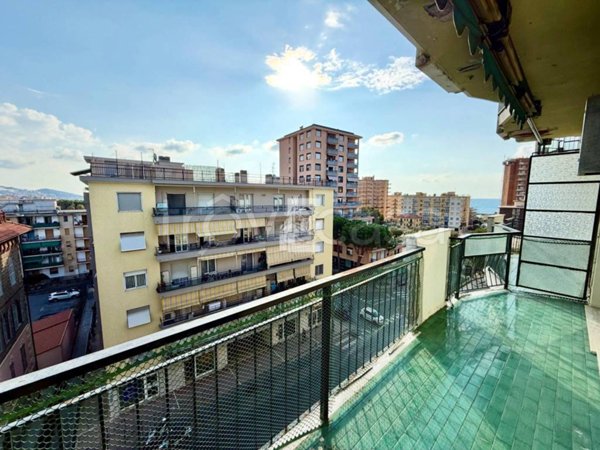 appartamento in vendita a Taggia in zona Arma di Taggia