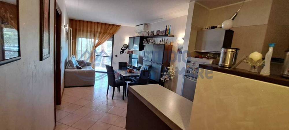 appartamento in vendita a Taggia in zona Arma di Taggia