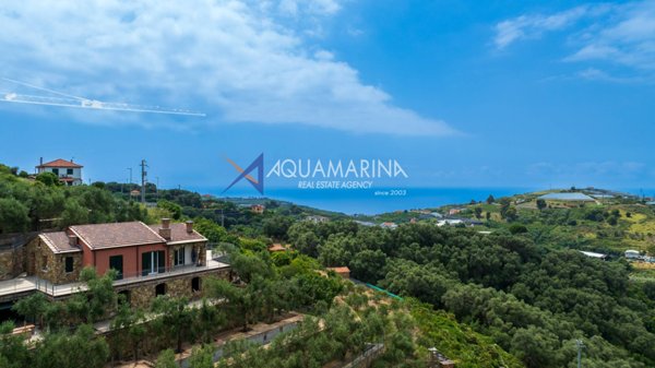 casa indipendente in vendita a Terzorio