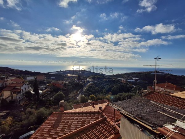 casa indipendente in vendita a Terzorio