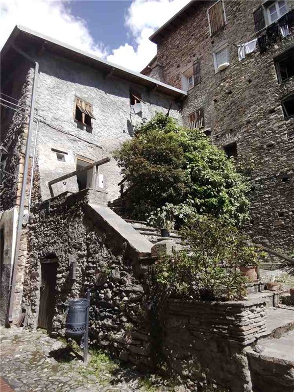 appartamento in vendita a Triora