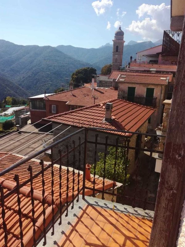 appartamento in vendita a Triora