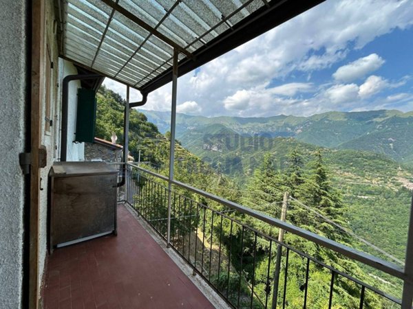 appartamento in vendita a Triora