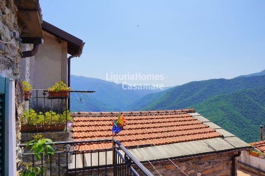 casa indipendente in vendita a Triora