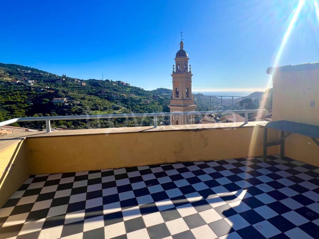 casa indipendente in vendita a Vallebona