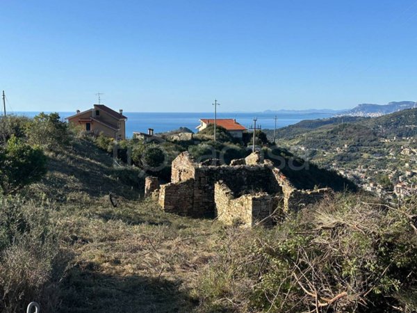 casa indipendente in vendita a Vallebona