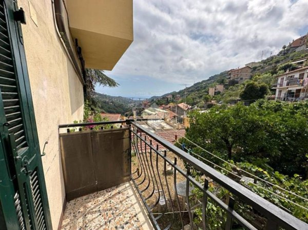 appartamento in vendita a Vallebona