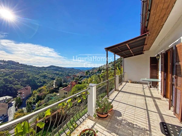 casa indipendente in vendita a Vallebona