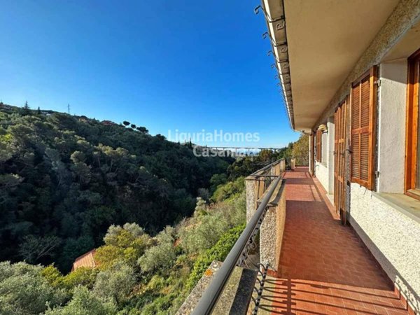 casa indipendente in vendita a Vallebona