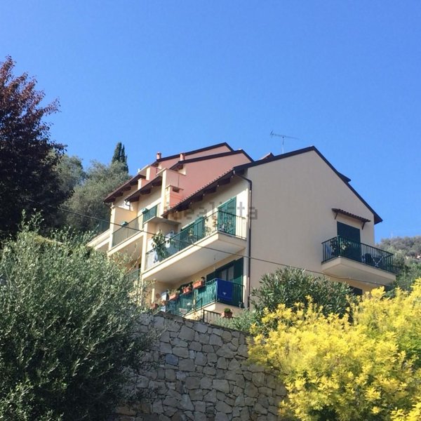 appartamento in vendita a Vallebona