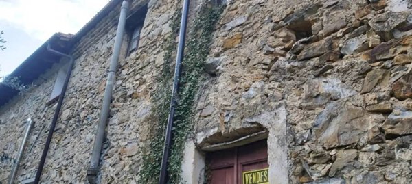 casa indipendente in vendita a Vallebona