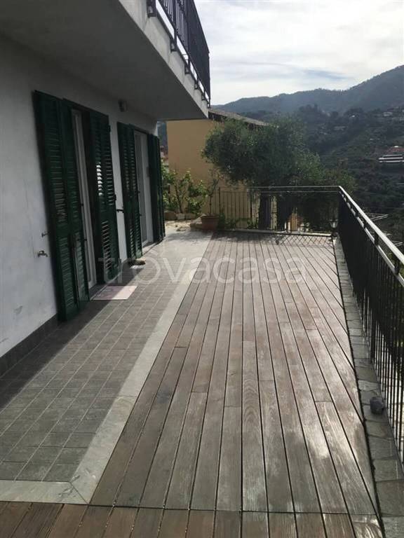 appartamento in vendita a Vallebona