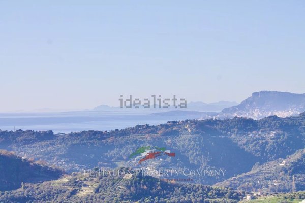 casa indipendente in vendita a Vallebona