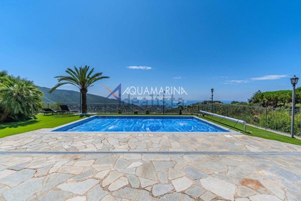 casa indipendente in vendita a Vallebona