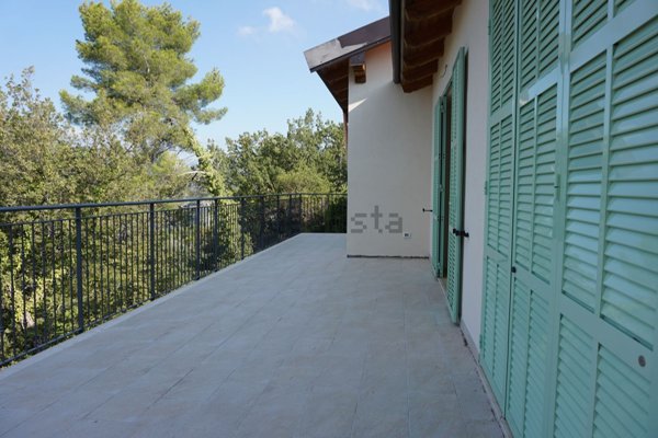 pentavano in vendita a Vallebona