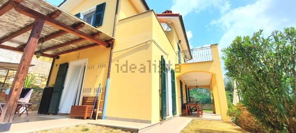 casa indipendente in vendita a Vallebona