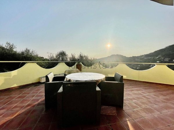 casa indipendente in vendita a Vallebona