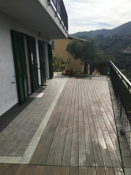 appartamento in vendita a Vallebona