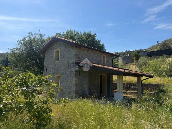 appartamento in vendita a Vallebona