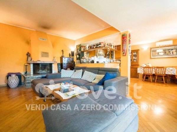casa indipendente in vendita a Vallebona