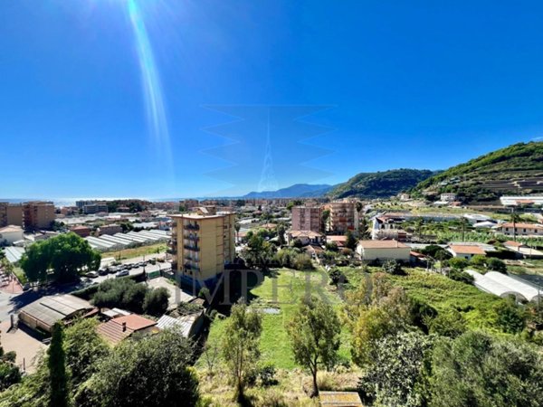 appartamento in vendita a Vallecrosia