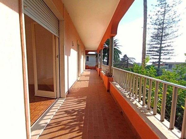 appartamento in vendita a Vallecrosia