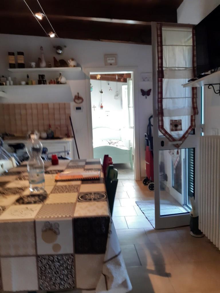casa indipendente in vendita a Vallecrosia
