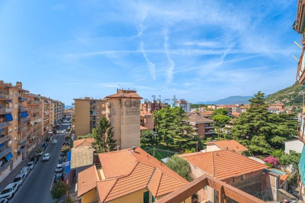 appartamento in vendita a Vallecrosia