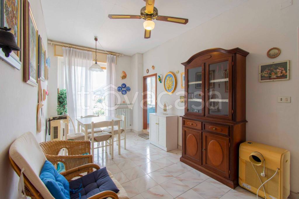 appartamento in vendita a Vallecrosia